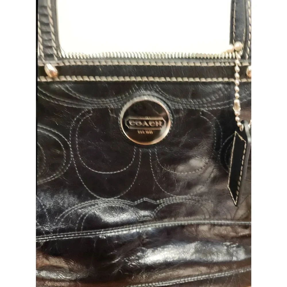 COACH 15142 Purse Black Patent Leather Shoulderbag